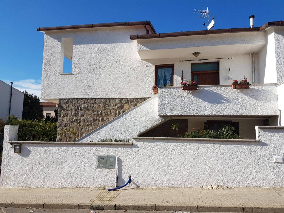 B&B La Perla Bianca Sassari Bagian luar foto