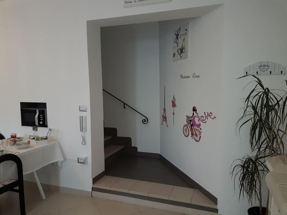 B&B La Perla Bianca Sassari Bagian luar foto
